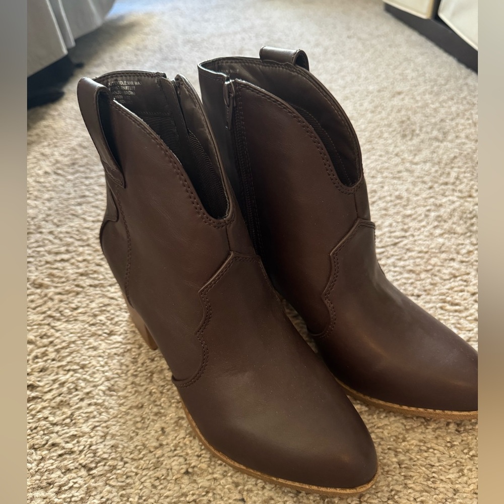 Dark Brown Ankle-Cut Boots